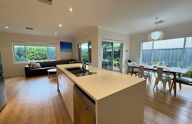 Contemporary Cove - Foto 11