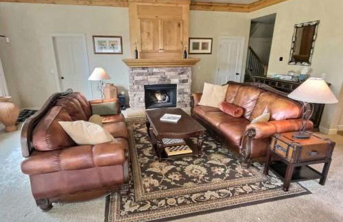 Your Luxury Mountain Adventure Home - Foto 5