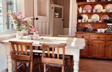 5 - Spacious Countryside House for Families & Groups - Photo 10