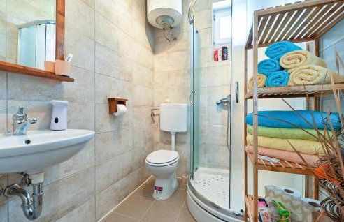 Lovely Home In Gornja Reka With Wifi - Foto 36