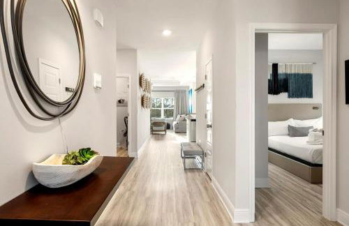 4 Bedroom Sleeps 10 Beach Resort pool, Golf Cart included! Sunsets - Foto 23