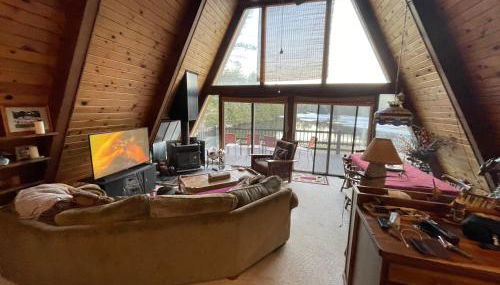 Chalet on Private Alderbrook Lake - Foto 5