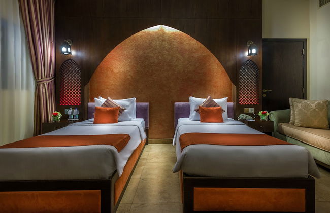 First Central Hotel Suites - Foto 16