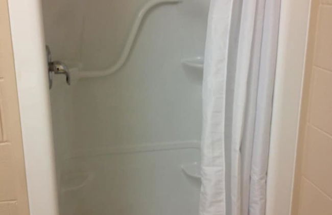 Residence & Conference Centre - Sudbury North - Photo 11