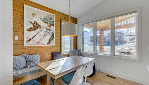 Fireplace and Deck Modern Cabin in Grand Lake! - Foto 3