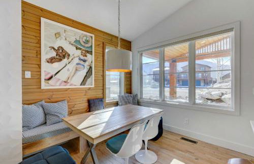 Fireplace and Deck Modern Cabin in Grand Lake! - Foto 3