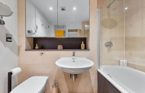 INTERIOR-DESIGN Apartment with HUGE Terrace - Photo 47