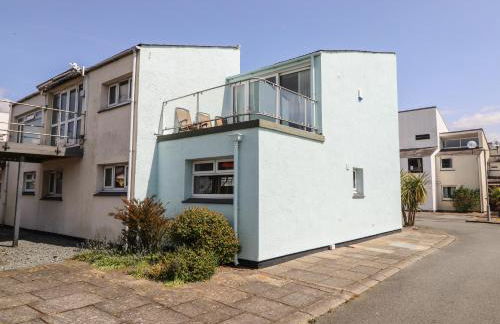 1 South Snowdon Wharf - Photo 2