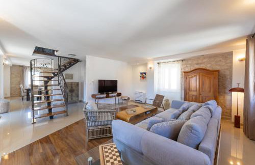 Holiday House Tramonto with Pool, Sunset View & Pet Friendly, Donji Humac, Brač - Photo 2