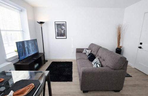 Dwntwn Detroit Wlk to DMC Arena WSU FordField - Photo 19