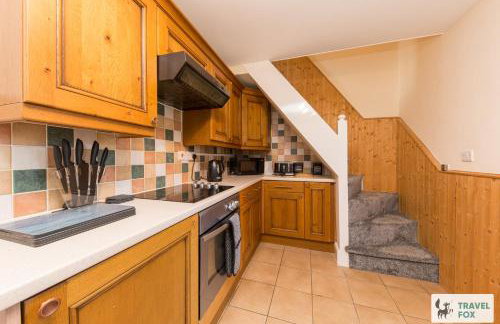 Rocester Rest close to Alton Towers & JCB, Netflix - Foto 24