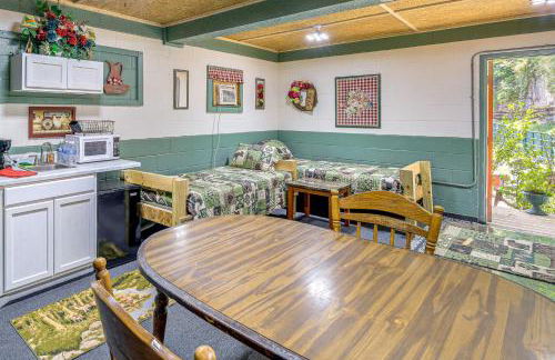 ATV Escape Near Hatfield-McCoy Trails in Matewan! - Photo 5