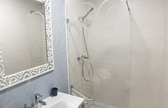 Tu hogar tranquilo a 30m de la playa - Photo 26