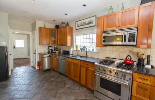 Melrose 5-bedroom house - Photo 15