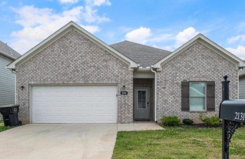 Modern 4BR Home with Game Room and Fire Pit - Near Downtown Cullman - Foto 25