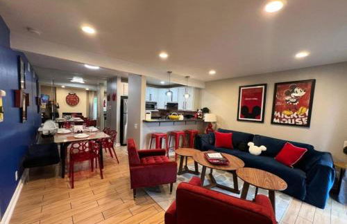 MagicwayVillas Mick's ClockHouse Pool & Spa - Walk to Disneyland - Foto 1