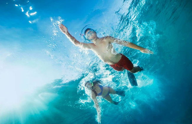 Excursão de catamarã à ilha de Portichol com paella - Foto 2