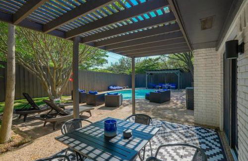 Luxury Home with 5 Bedrooms and Private Pool - Foto 50