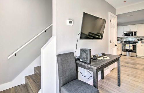 Airy Townhome Close to Kayaking and Boating! - Foto 7