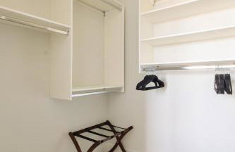 Luxe Loft 15 Min from NYC with City View & Gym - Foto 31