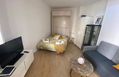 Bonito Estudio con terraza - Photo 16