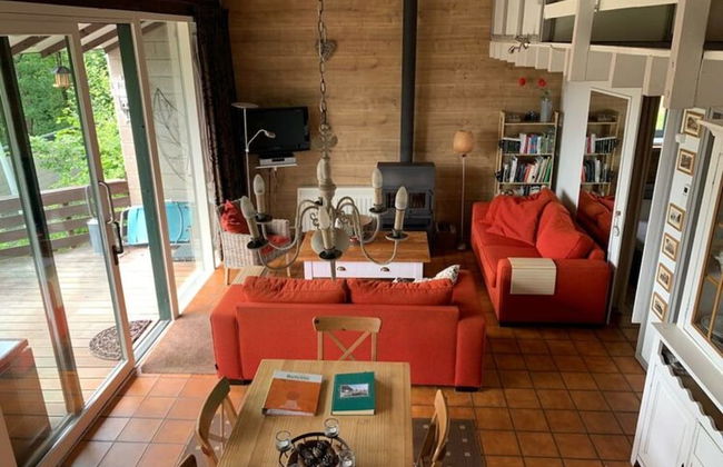 Bungalow With View Near Coo - Photo 12