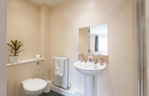 Apartment 10 - Photo 18