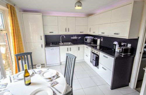 Martello Sunrise - Luxury 3-bedroom Seaview Beach House - Foto 31