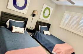 Apartment A, Restful,Cozy, close Sunland Park Mall - Foto 10