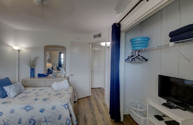 141 El Matador 2 Bedroom Condo by RedAwning - Foto 6