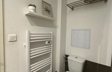 Le 2 - Très Beau T3 1er étage tout confort, neuf, Mulhouse centre - stationnement gratuit - Foto 20