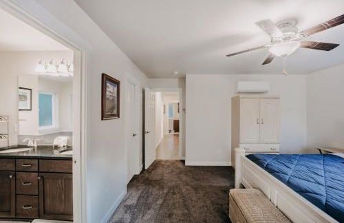 47MF - WiFi - Fireplace - Sleeps 6 - Foto 33