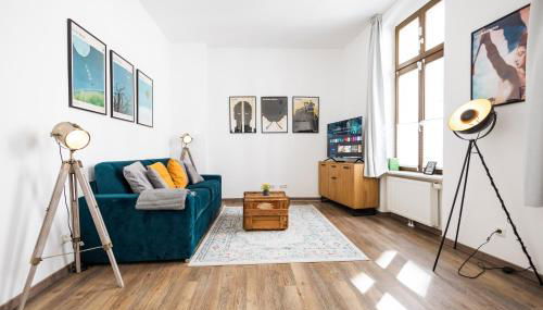 Apartments am Neuen Theater - Parkplatz nach Verfügbarkeit - Altstadt - Küche - Wifi - Powered by Ko-Living - Foto 4