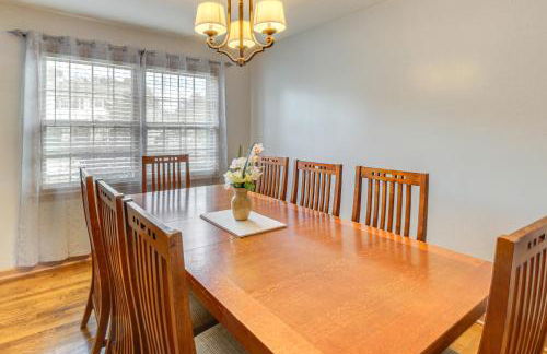 Near Beaches, Base and Bay! Hampton Home with Backyard - Foto 8