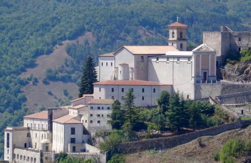 Giardino San Gerardo Maiella vista Castello e con parcheggio interno privato - Foto 57