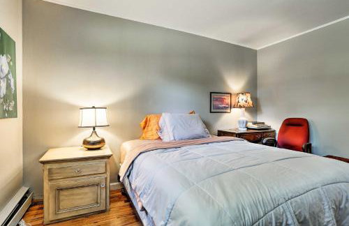 Wawayanda House on 62 Acres - Multiple Fireplaces! - Foto 21