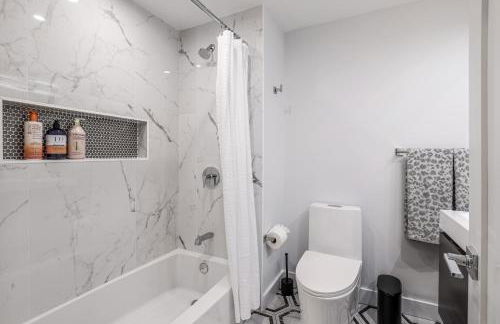 3BR2Bth Parking Cambridge Boston W&D Subway AC - Foto 29