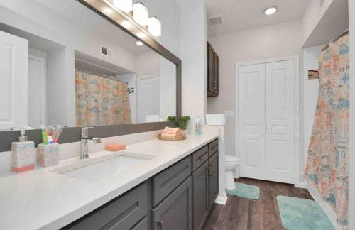 Tropical Paradise- 2Bedroom/2Bath/NRG/MedCenter/Galleria - Foto 26