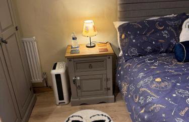 Cosy Flint Cottage - Photo 18