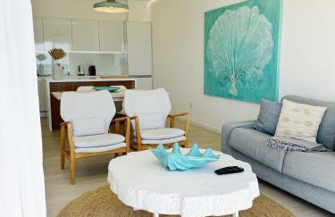 Seafront Apartment in Quarteira - Foto 3