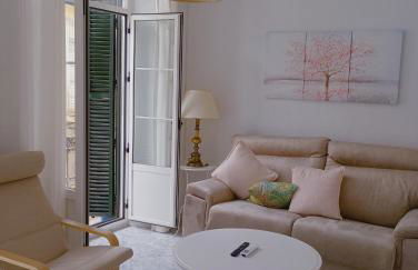 VACATIONAL HOMES South Organic - Photo 1