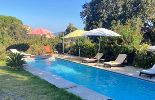 Rez de chaussée villa avec piscine - Foto 13