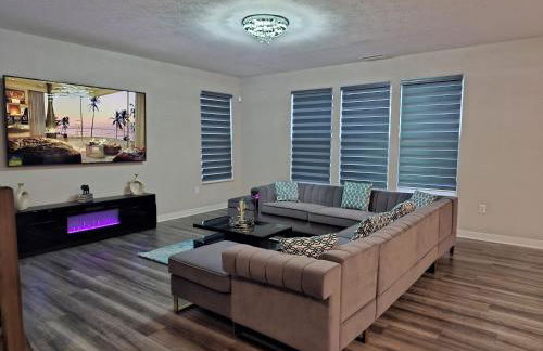 Cozy 5 bedroom and 4 bathroom - Foto 13