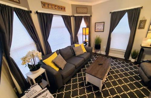 Downtown Kzoo with 3rd Floor Arcade Room - Foto 32