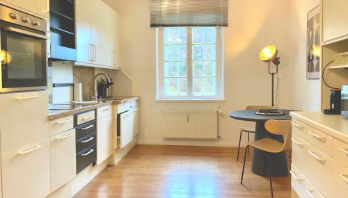 Edle Altbauwohnung trifft oberbayrisches Bergidyll - Foto 3