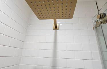 Stylish Duplex walkTO Lake Eola Orlando. Sleeps 8 - Foto 57