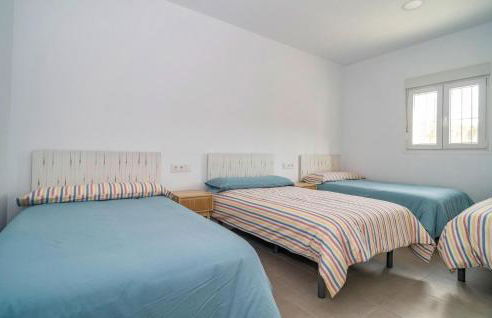 4 Bedroom Lovely Home In Villamartin - Foto 19