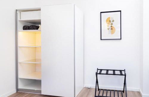 schickes Apartment 5 min vom Hbf der Kulturhauptstadt 2025 - Foto 14