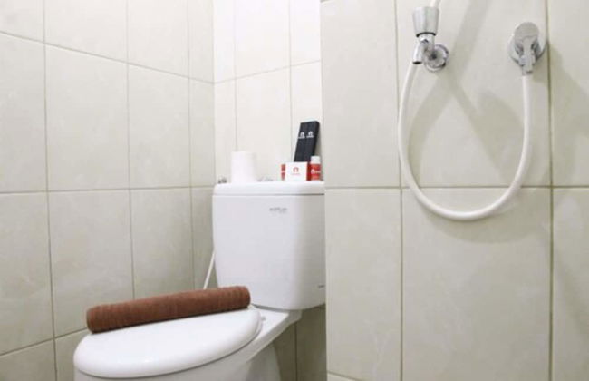 Furnished Studio Apartment @ The Springlake Summarecon - Photo 8