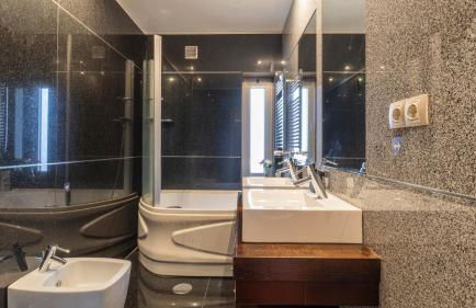 Gorgeous villa Looking to Douro - Foto 54